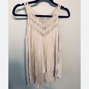 Lace-detailed Cute Tank top 🌸🌼